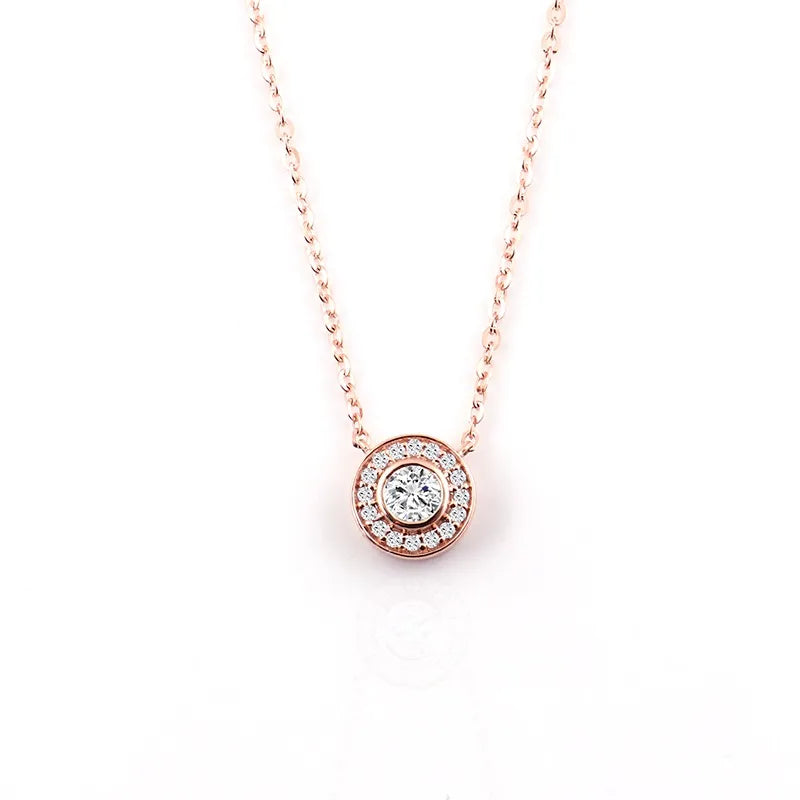 Round Brilliant Cut Moissanite Pendant Necklace