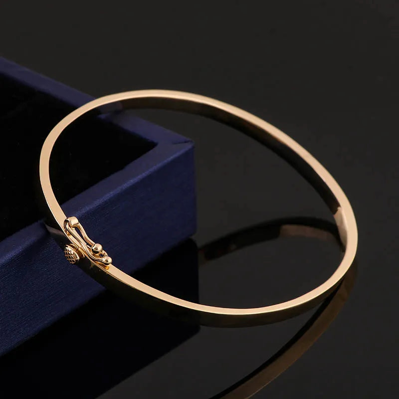 Minimalist Gold Bracelet